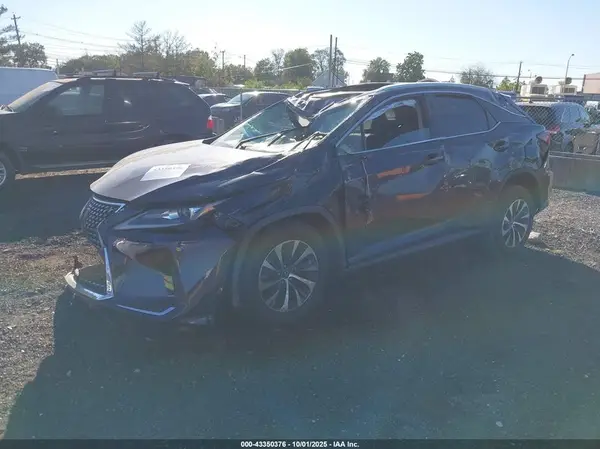 JTJHZMDA1M2050819 2021 LEXUS RX - Image 2