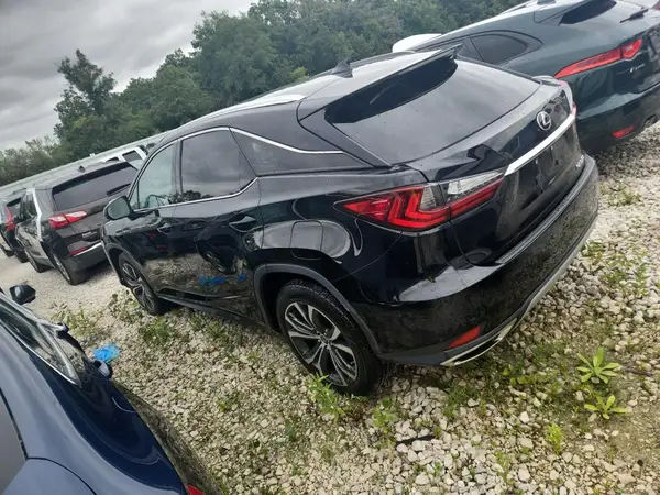 JTJHZMDA3M2051941 2021 LEXUS RX - Image 2