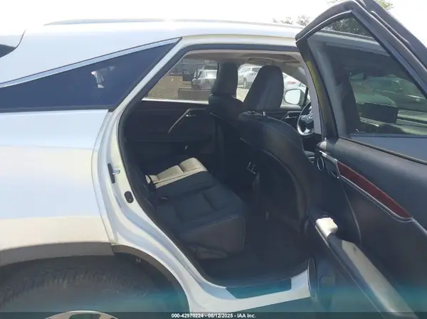 JTJHZMDA5M2051021 2021 LEXUS RX - Image 8