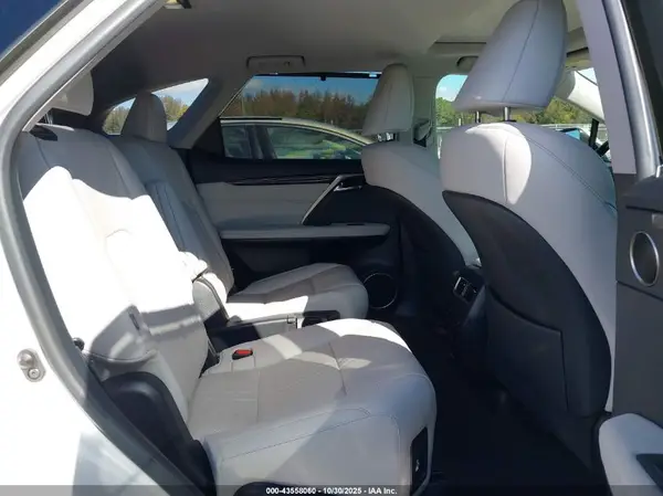 JTJJGKFA4M2016799 2021 LEXUS RX - Image 8