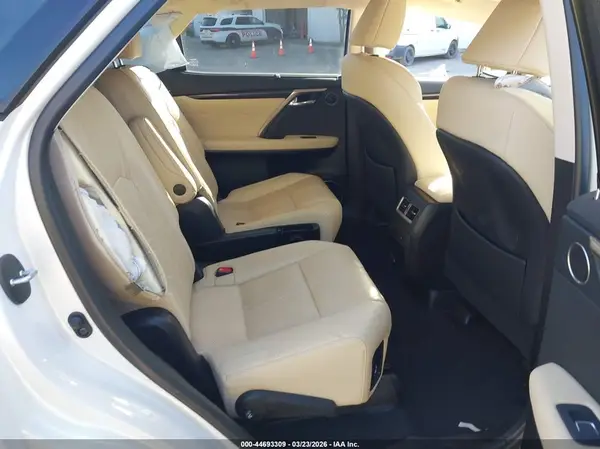 JTJJGKFA5N2023701 2022 LEXUS RX - Image 8