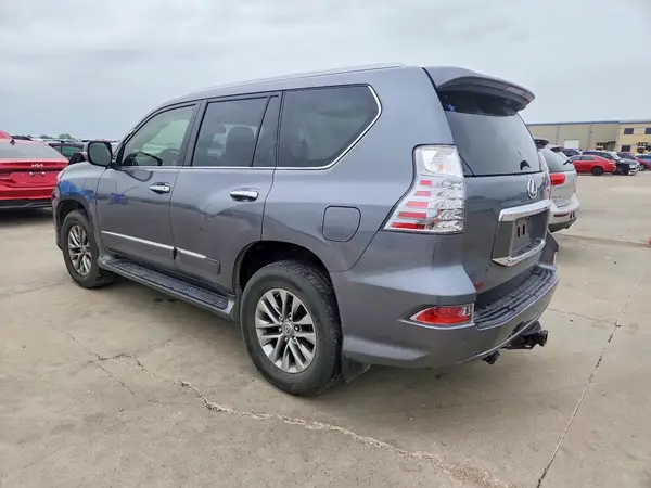 JTJJM7FX0H5176001 2017 LEXUS GX - Image 2