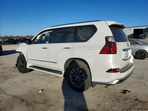 JTJJM7FX0J5190292 2018 LEXUS GX - Image 2