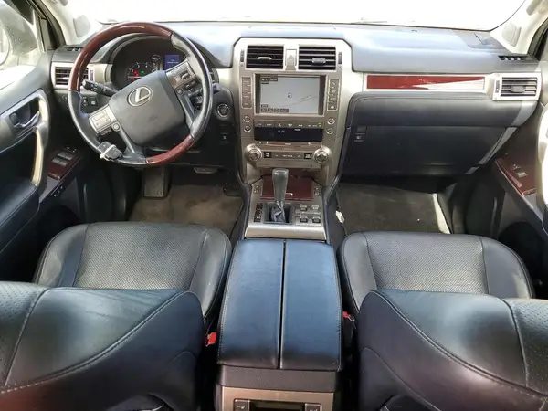 JTJJM7FX0J5201758 2018 LEXUS GX - Image 8