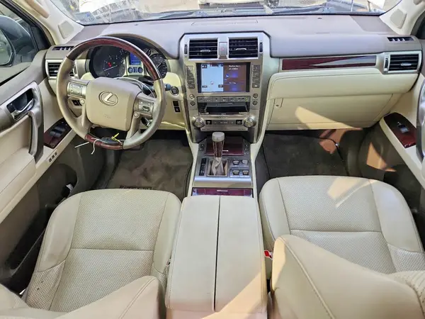 JTJJM7FX0K5212230 2019 LEXUS GX - Image 8