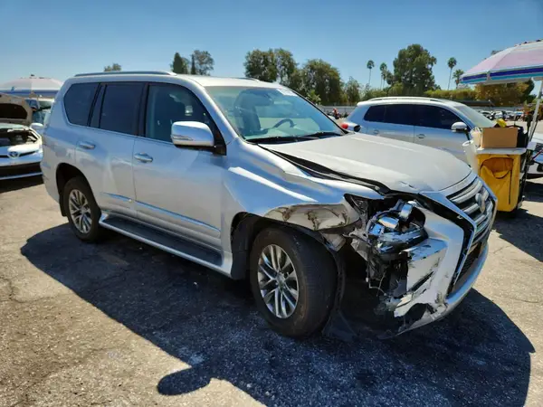 2019 LEXUS GX COPART lot 67143076 auction photo 4