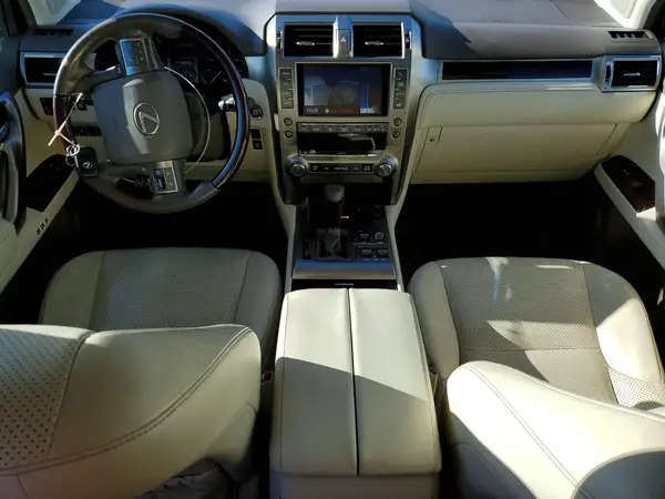 JTJJM7FX1J5188745 2018 LEXUS GX - Image 8