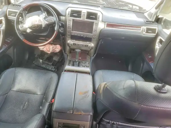 JTJJM7FX1J5207228 2018 LEXUS GX - Image 8
