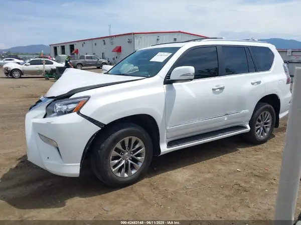 JTJJM7FX2G5144116 2016 LEXUS GX - Image 2