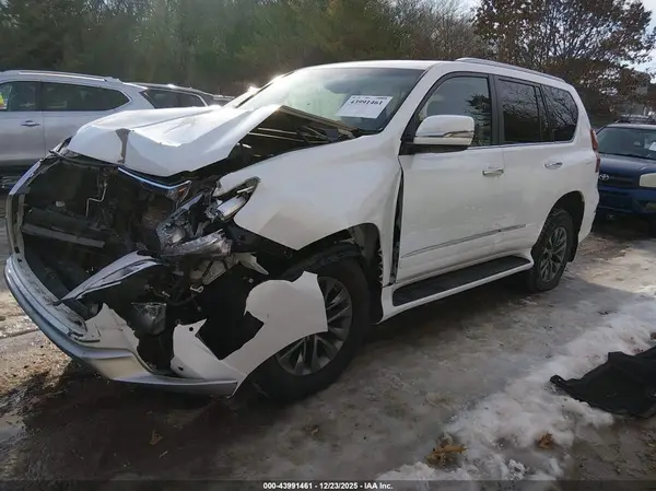 JTJJM7FX2K5211189 2019 LEXUS GX - Image 2