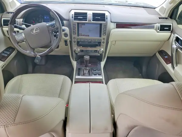 JTJJM7FX3K5217048 2019 LEXUS GX - Image 8