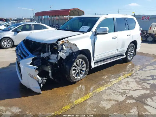 JTJJM7FX4H5162392 2017 LEXUS GX - Image 2