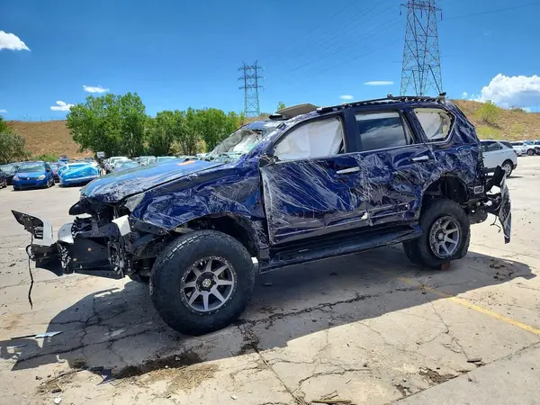 JTJJM7FX4K5213669 2019 LEXUS GX - Image 1