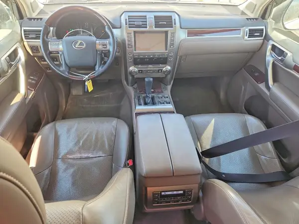 JTJJM7FX4K5220198 2019 LEXUS GX - Image 8