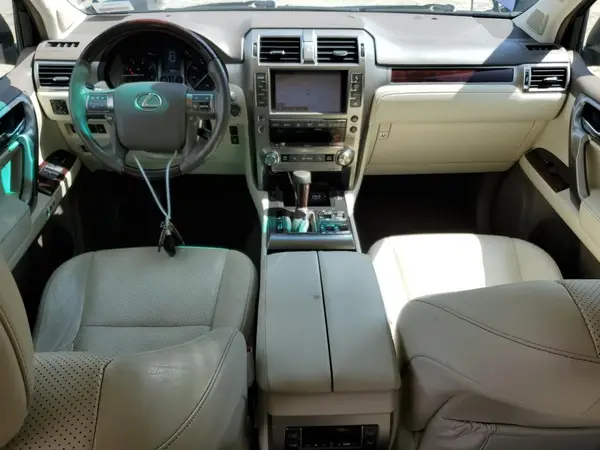 JTJJM7FX5H5160554 2017 LEXUS GX - Image 8