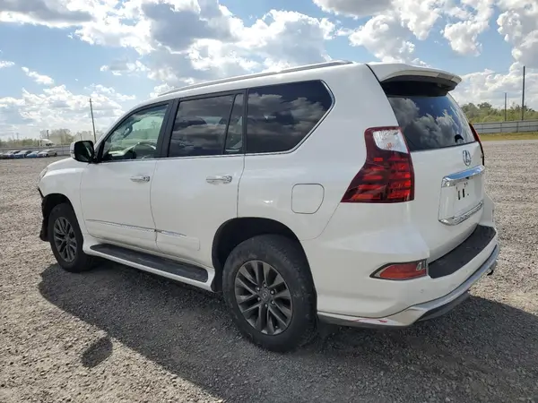 JTJJM7FX5J5197237 2018 LEXUS GX - Image 2
