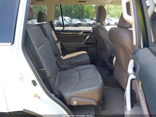 JTJJM7FX6H5149577 2017 LEXUS GX - Image 8