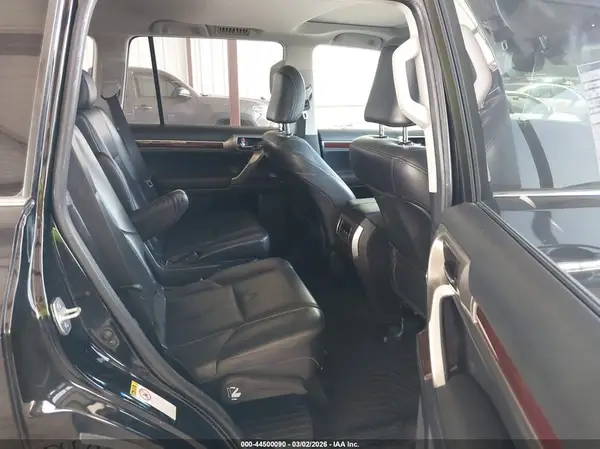 JTJJM7FX6H5156495 2017 LEXUS GX - Image 8