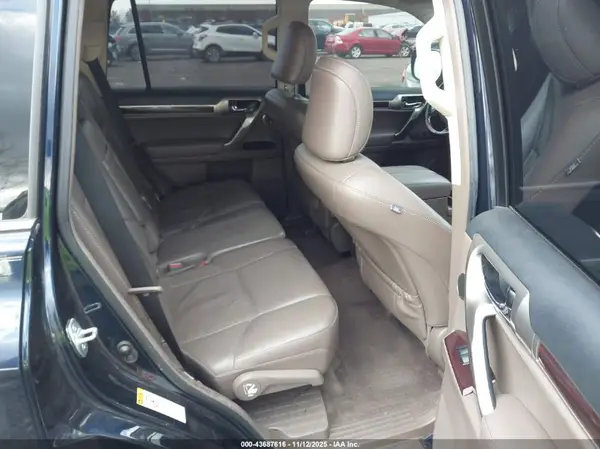 JTJJM7FX6J5188076 2018 LEXUS GX - Image 8