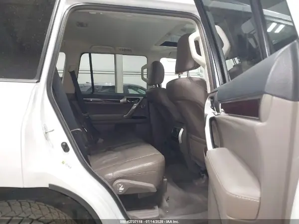 JTJJM7FX7G5131328 2016 LEXUS GX - Image 8