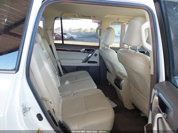 JTJJM7FX9G5122016 2016 LEXUS GX - Image 8