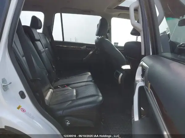 JTJJM7FX9G5129810 2016 LEXUS GX - Image 8