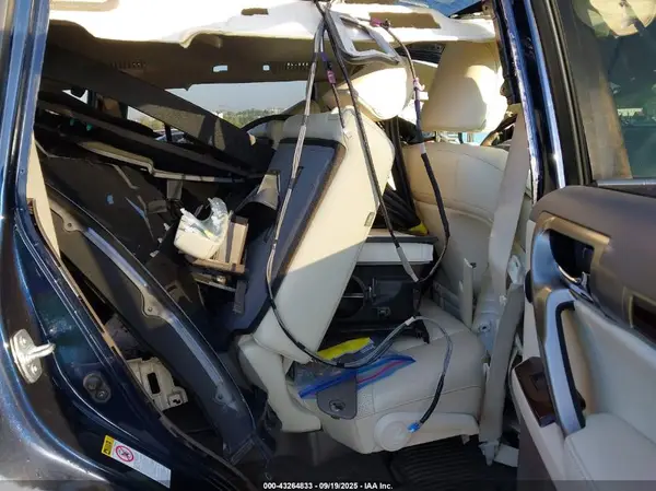 JTJJM7FX9H5161979 2017 LEXUS GX - Image 8
