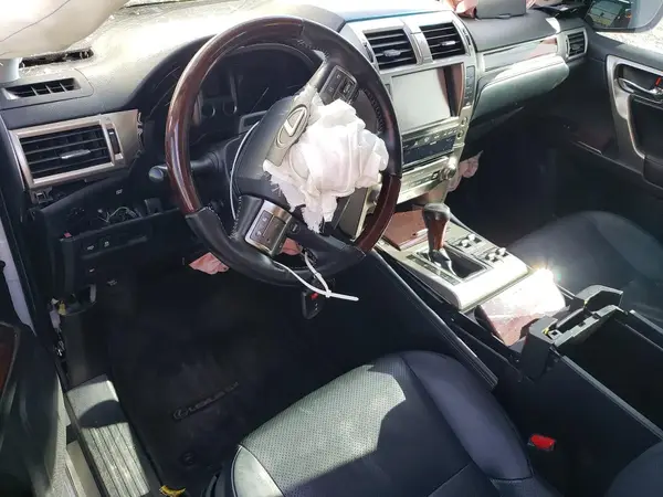 JTJJM7FX9K5210993 2019 LEXUS GX - Image 8