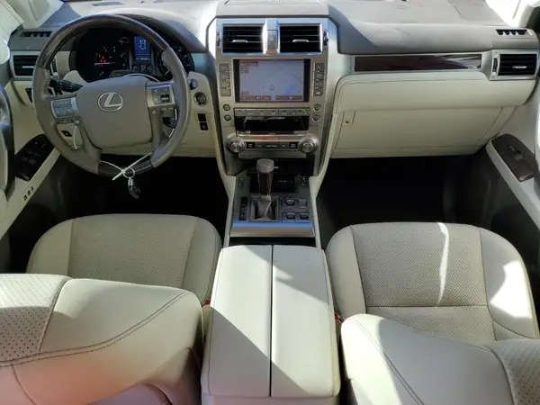 JTJJM7FX9K5221931 2019 LEXUS GX - Image 8