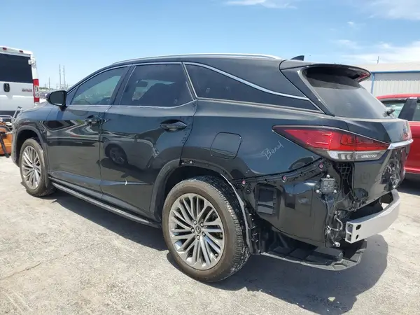 JTJJZKFA7N2043099 2022 LEXUS RX - Image 2