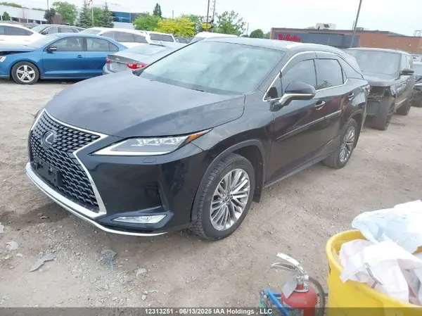 JTJJZKFA9N2040186 2022 LEXUS RX - Image 2