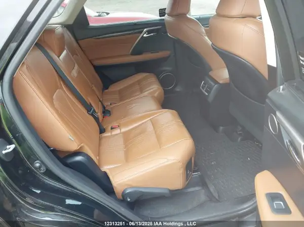 JTJJZKFA9N2040186 2022 LEXUS RX - Image 8