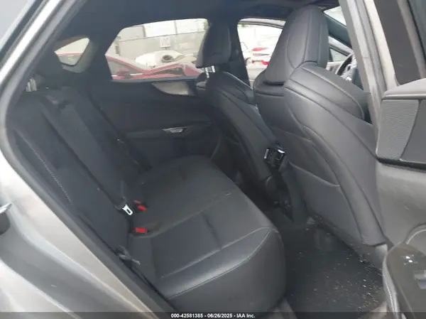 JTJKGCEZ4N5001074 2022 LEXUS NX - Image 8