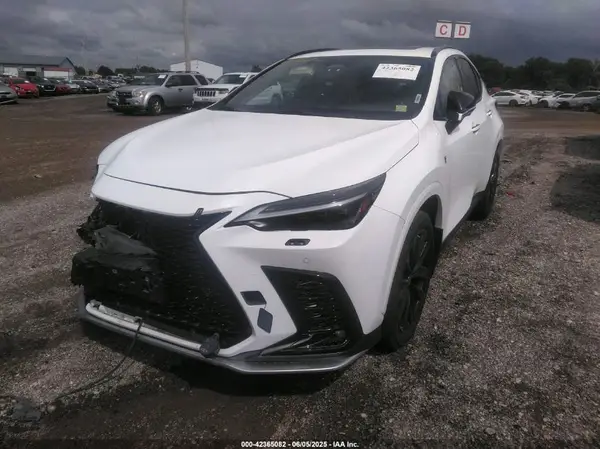 JTJKKCFZ1N2005405 2022 LEXUS NX - Image 2