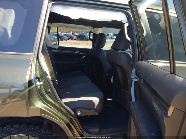 JTJKM7BX6N5306935 2022 LEXUS GX - Image 8