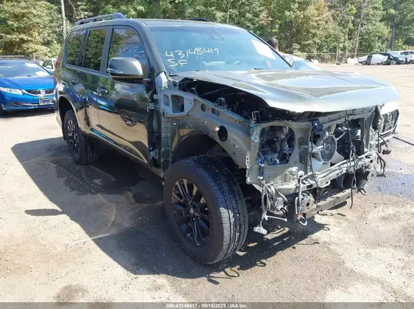 JTJKM7BX9N5310154 2022 LEXUS GX - Image 1