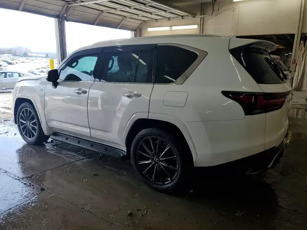JTJMB7CX0R4045861 2024 LEXUS LX - Image 2