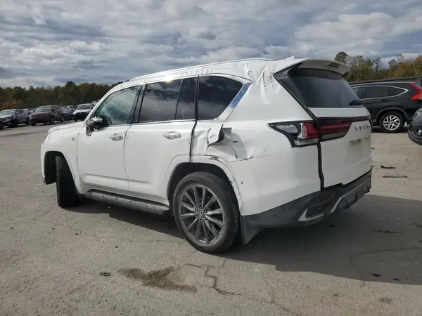 JTJMB7CX0R4047366 2024 LEXUS LX - Image 2