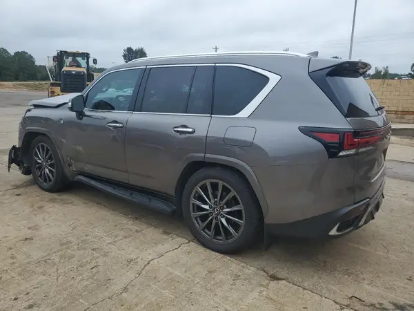 JTJMB7CX7N4000636 2022 LEXUS LX - Image 2