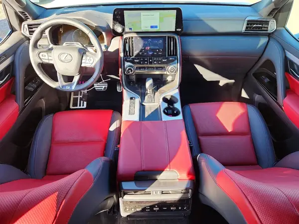 JTJMD7CX2S4006883 2025 LEXUS LX - Image 8