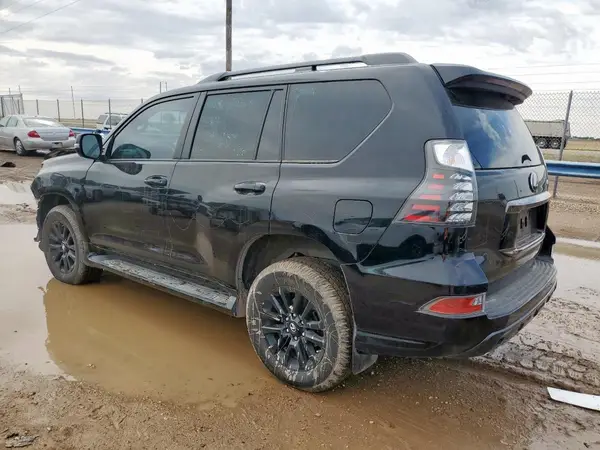 JTJSM7BX1P5339845 2023 LEXUS GX - Image 2