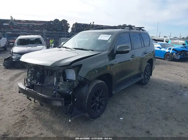 JTJSM7BX3P5351706 2023 LEXUS GX - Image 2