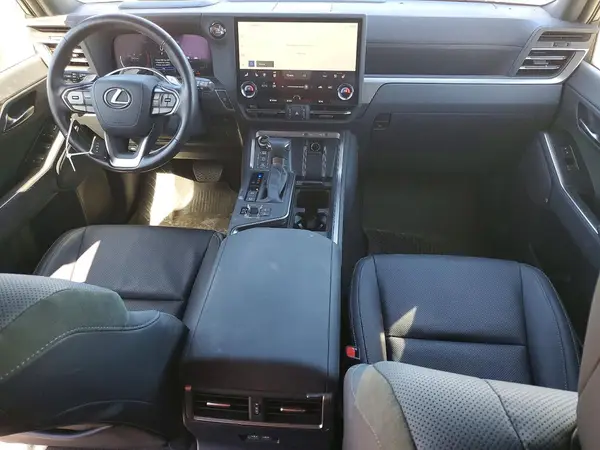 JTJTBCDX0R5007754 2024 LEXUS GX - Image 8