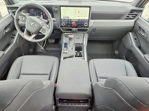 JTJTBCDX0S5054109 2025 LEXUS GX - Image 8