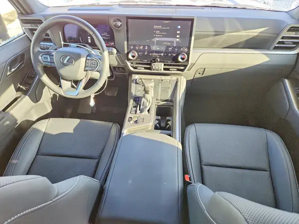 JTJTBCDX0S5062856 2025 LEXUS GX - Image 8
