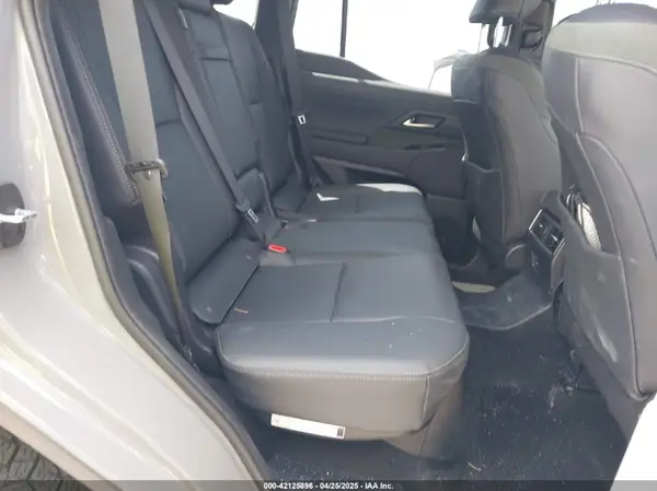 JTJTBCDX1R5009240 2024 LEXUS GX - Image 8
