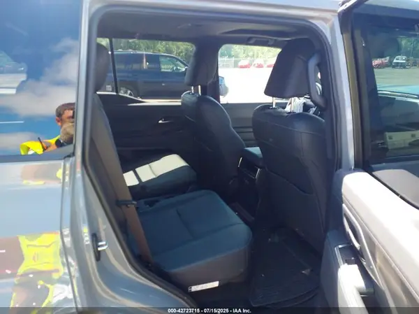 JTJTBCDX1R5011781 2024 LEXUS GX - Image 8