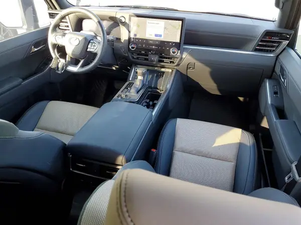 JTJTBCDX1R5016866 2024 LEXUS GX - Image 8