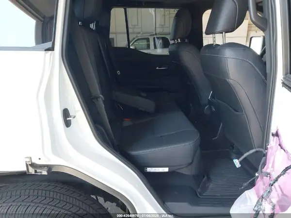 JTJTBCDX1R5027334 2024 LEXUS GX - Image 8