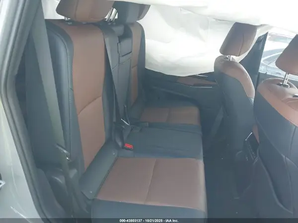 JTJTBCDX1S5052031 2025 LEXUS GX - Image 8
